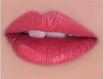 阿玛尼小胖丁试色视频,阿玛尼口红小胖丁400试色