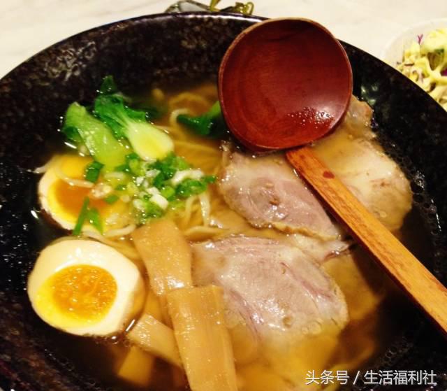 哈尔滨地铁哪一站有美食,哈尔滨地铁1号线小吃街