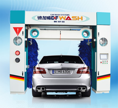 全自动无接触洗车机投资方案,一台全自动电脑洗车机价格多少钱