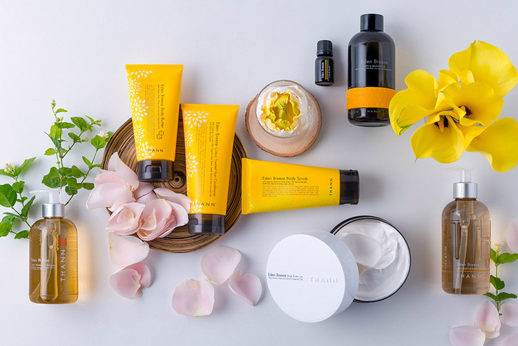 高端女士护肤按摩spa,在家也能够享受spa护肤了