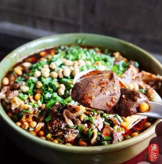 既然爱情抓不住，就让我痛痛快快地当个肥肠爱好者吧