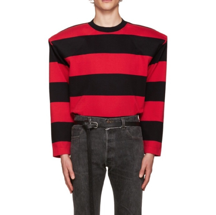 明星都在抢衣服,明星都在抢的卫衣