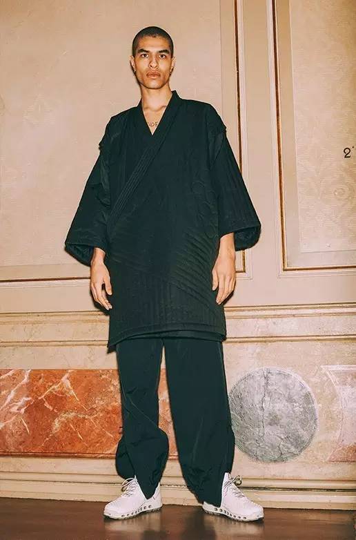 当下最流行的男装款式,2022服装男装潮牌流行趋势