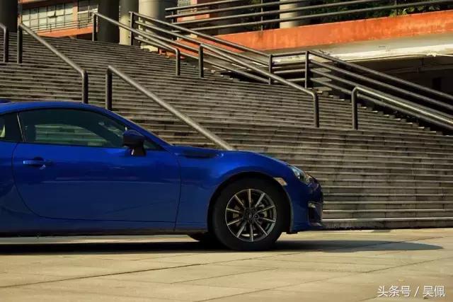 留恋自己的第一台车感悟人生,人生中拥有的第一台车