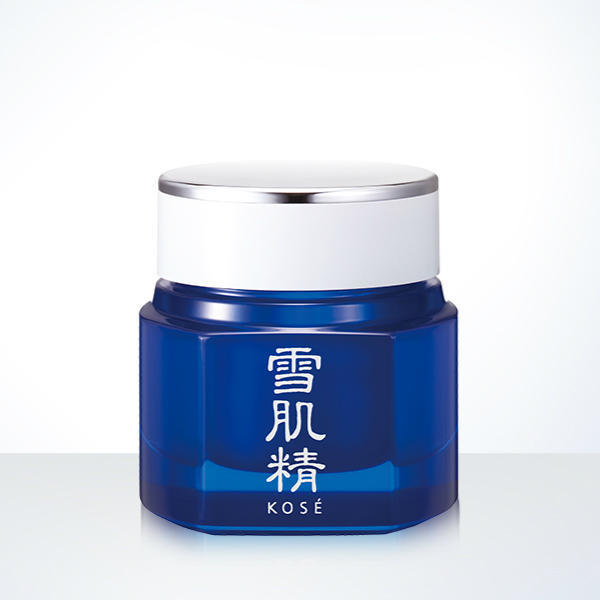 眼周肌肤的正确护理方法,眼周保养越早开始越好