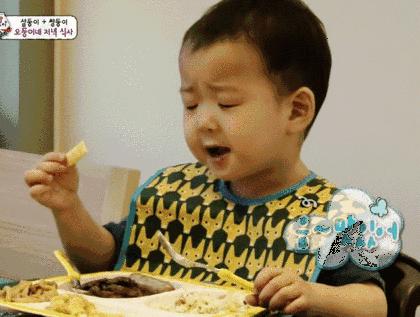 比起满街的购物店，我却在这里吃到腰带崩开