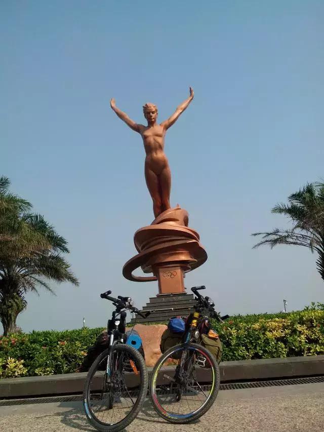 海南环岛自由行攻略最详细,海南环岛骑车多少公里