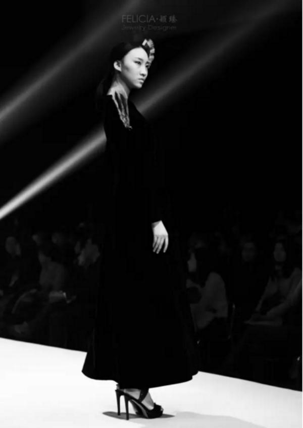 一碗豆腐脑两千多公里彩蝶与星空，她的手作要害词不止这些！