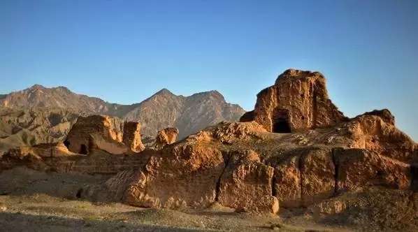 去哈尔滨能够逛哪几个国家,哈尔滨能坐火车出国游