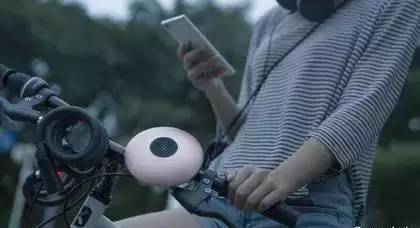 磁悬浮高铁运用什么科技,磁悬浮能够用高铁轨道吗