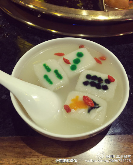 成都人最爱的形象不是滚滚竟然是TA！吃住都离不开呀