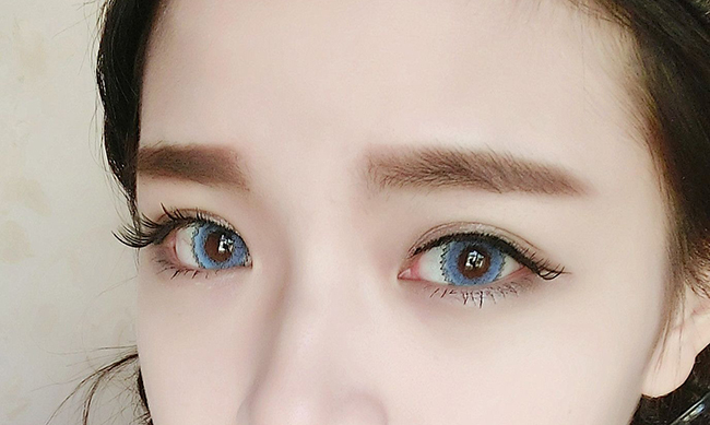 新手怎么选合适的美瞳 (三招教你选到合适的美瞳)