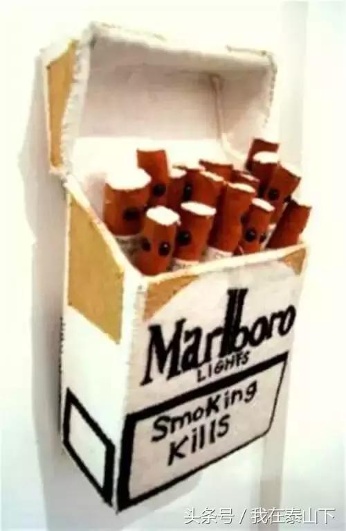 英国姑娘专门卖“假货”（针织品）的便利店