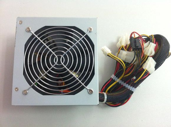 电脑电源模组线推荐,电脑电源全模组和非模组区别推荐