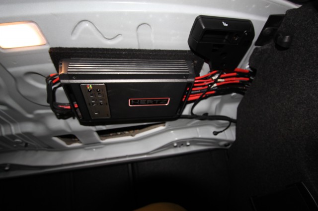 周口宝马x1音响改装案例,宝马原车音响能够改其他车吗