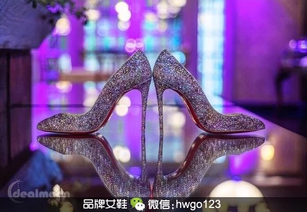 婚鞋能收藏吗,婚鞋如何收藏不会破坏婚纱