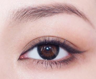 百元以内显色不飞粉的眼影测评,哪些百元内眼影百搭不出错