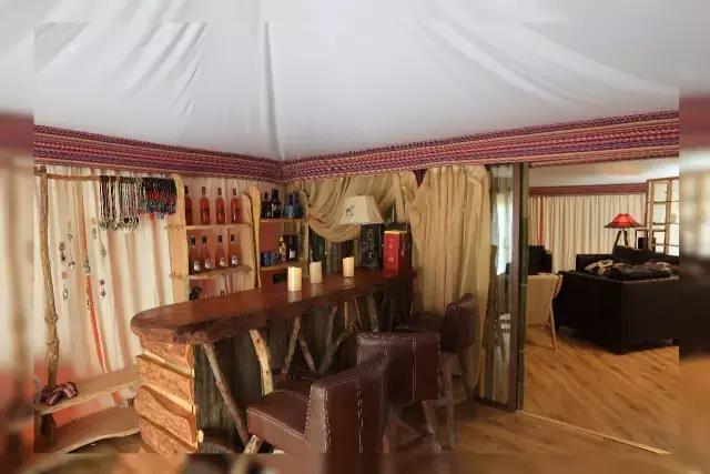 鑹绌轰腑瑙傛櫙,鑹澶╃┖涔嬪瀹㈡爤