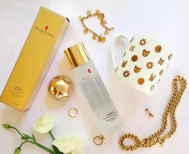 化妆水怎么选护肤水,化妆水如何携带才不会溢出来