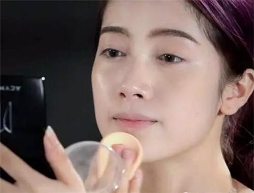 bb霜的正确使用方法用不用定妆粉,bb霜正确使用方法