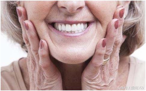 一招解决老年斑的最有效方法,老年斑最简单的解决办法