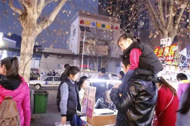 每一个与鱼化寨国际有染的人，都曾对这个小香港有难以言表的热情