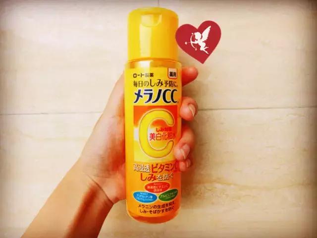 14岁少女用哪个牌子的护肤品,14岁合适用的大牌护肤品