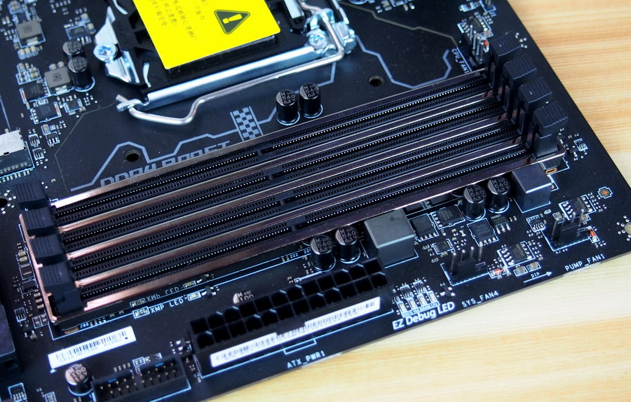 sata接口能够转m.2吗,sata接口就插一端吗