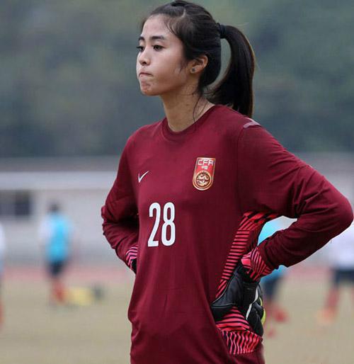 新娘：等我玩完这把联盟在和你结婚