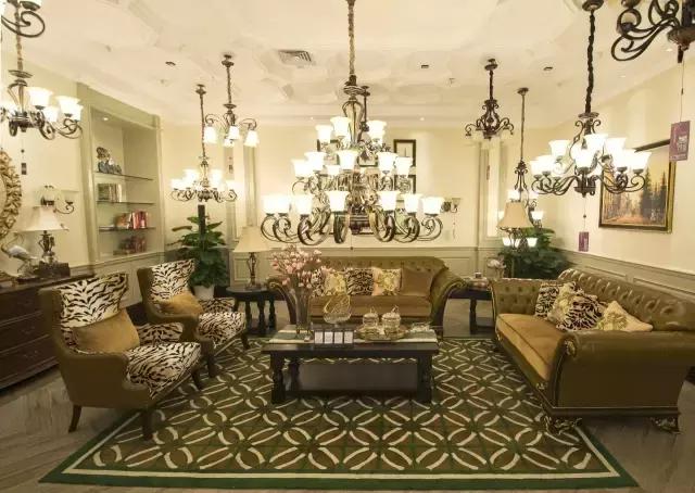 全新启幕·助力终端｜解读艾克诗顿品牌形象SHOW