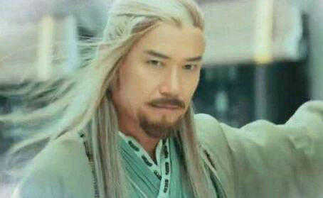 桃花神剑碧海玉箫,桃花影落飞神剑一剑寒光定九州