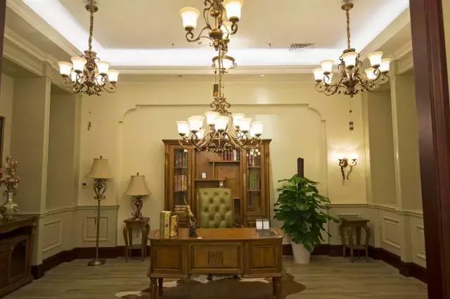 全新启幕·助力终端｜解读艾克诗顿品牌形象SHOW