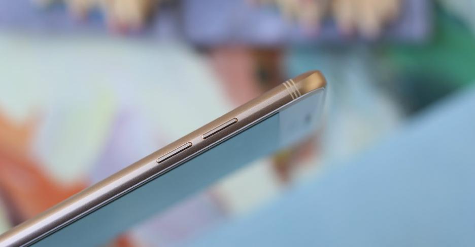 三星galaxyc9pro,三星galaxyc9pro玩游戏卡吗