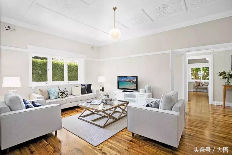 悉尼豪宅拍卖 (悉尼拍卖房子多少钱)