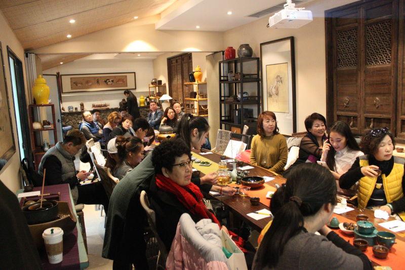 “环”遍岛城，“邮”人齐聚