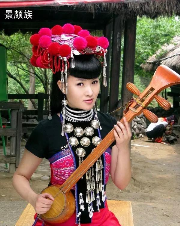 56个民族服饰的视频,56个民族男士服饰