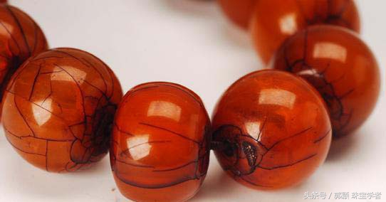 琥珀造假视频教程,各种琥珀模仿品的鉴别方法