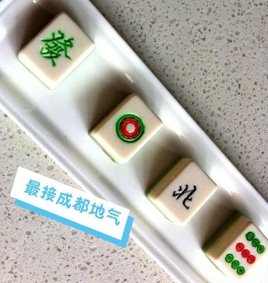 成都人最爱的形象不是滚滚竟然是TA！吃住都离不开呀