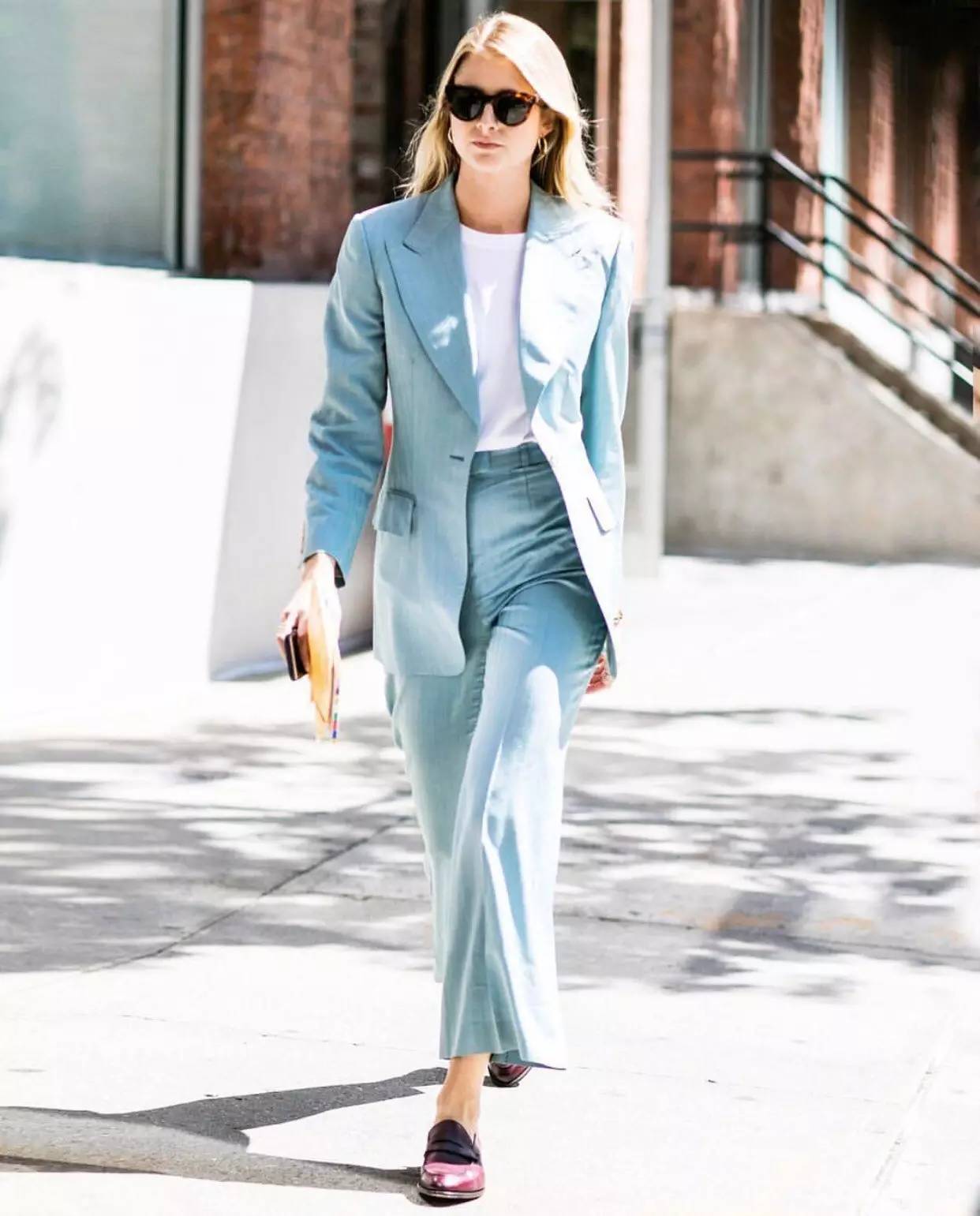 有一种时尚叫做“你觉得我时髦，却猜不出我穿的牌子”