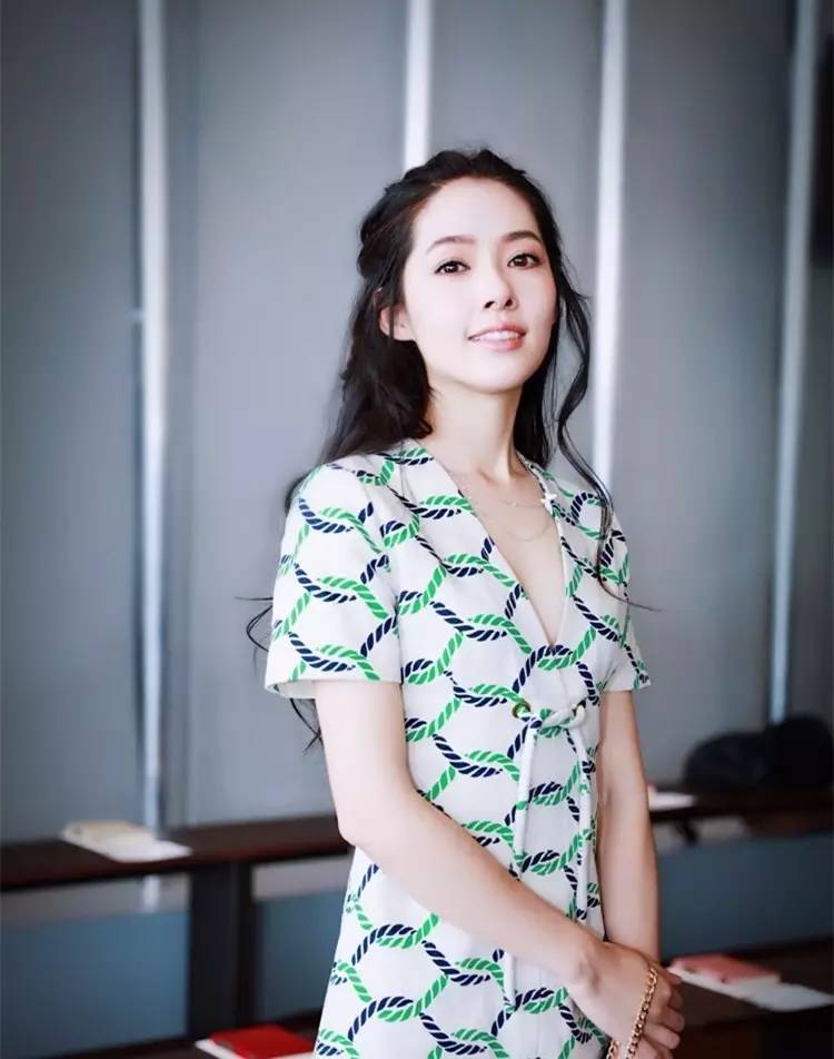 明星的头发为何能够频繁的染,明星染头发为什么发质还那么好