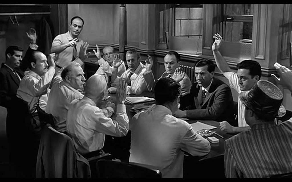 推荐十部百看不厌的经典电影,国内值得看的十部经典电影