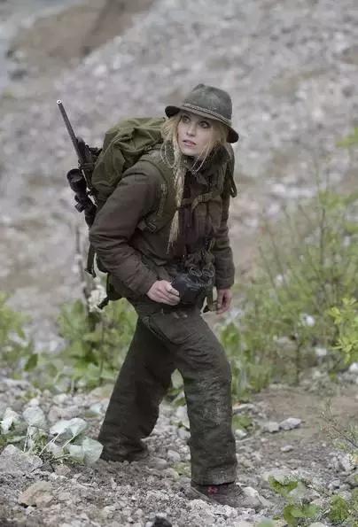 部队一般用什么品牌望远镜 (军用望远镜哪家最好用)