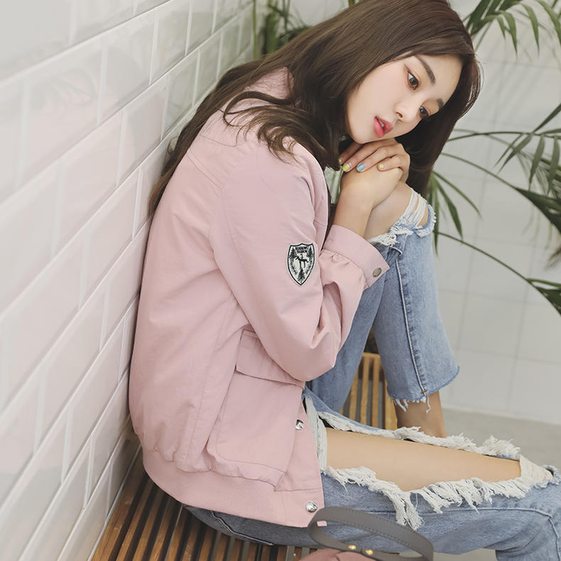 青春棒球服怎么搭配,青春魅力穿搭