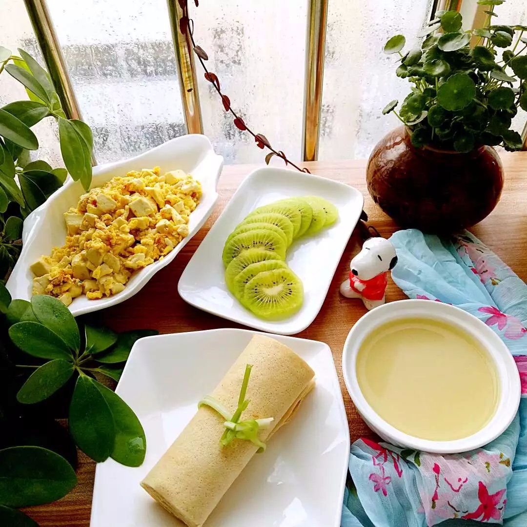 每天坚持做早餐的妈妈,一份坚持五年的爱心早餐