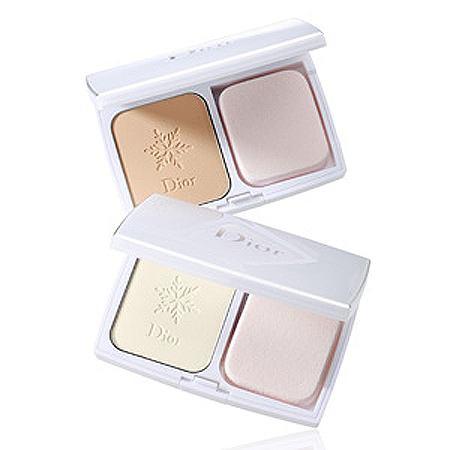 底妆磨皮神器,那些爆款的美颜底妆真的好用吗