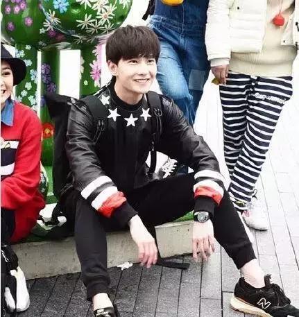 鏉ㄦ磱鐨勬柊鐑偣,鐑偣鏉ㄦ磱涓旇瘯澶╀笅