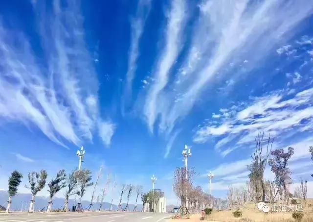 大理美丽的云图片,大理的云彩