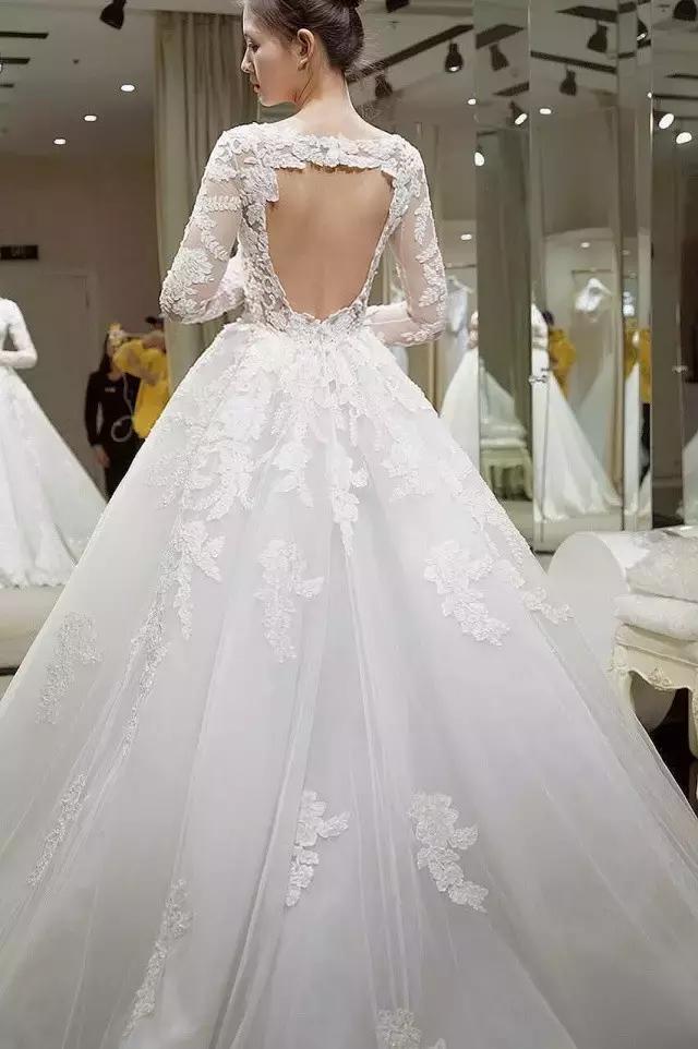 林心如的白色婚纱 (林心如婚纱衣服品牌推荐)