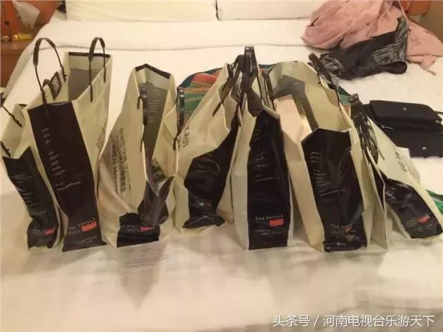 游轮发生什么事,游轮上的夜生活