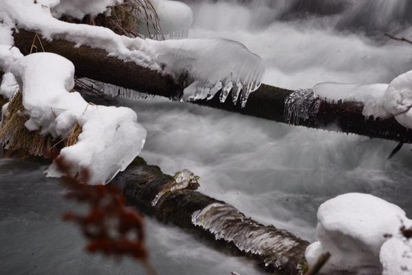 冬日的浪漫游山玩水泡温泉,又能够看雪又能够泡温泉的地方